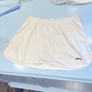 Slazenger white tennis skirt